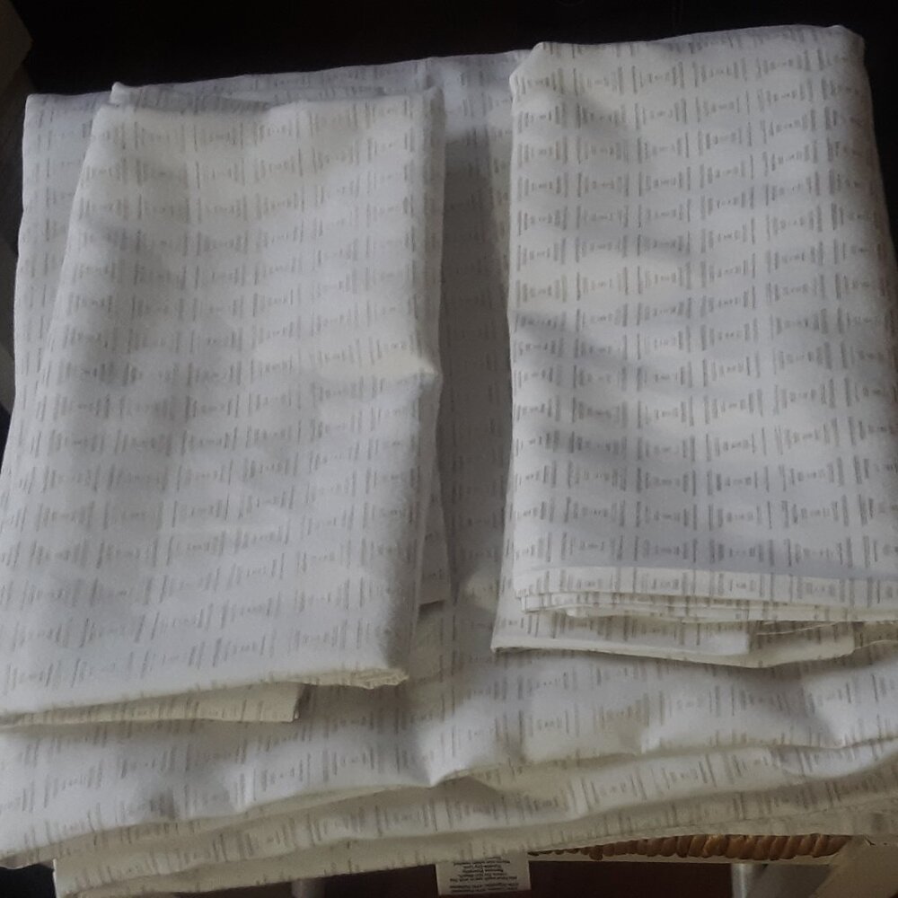 Hotel-Style Off White Background with Beige Patterns KING Top Sheet Set.NO FITED